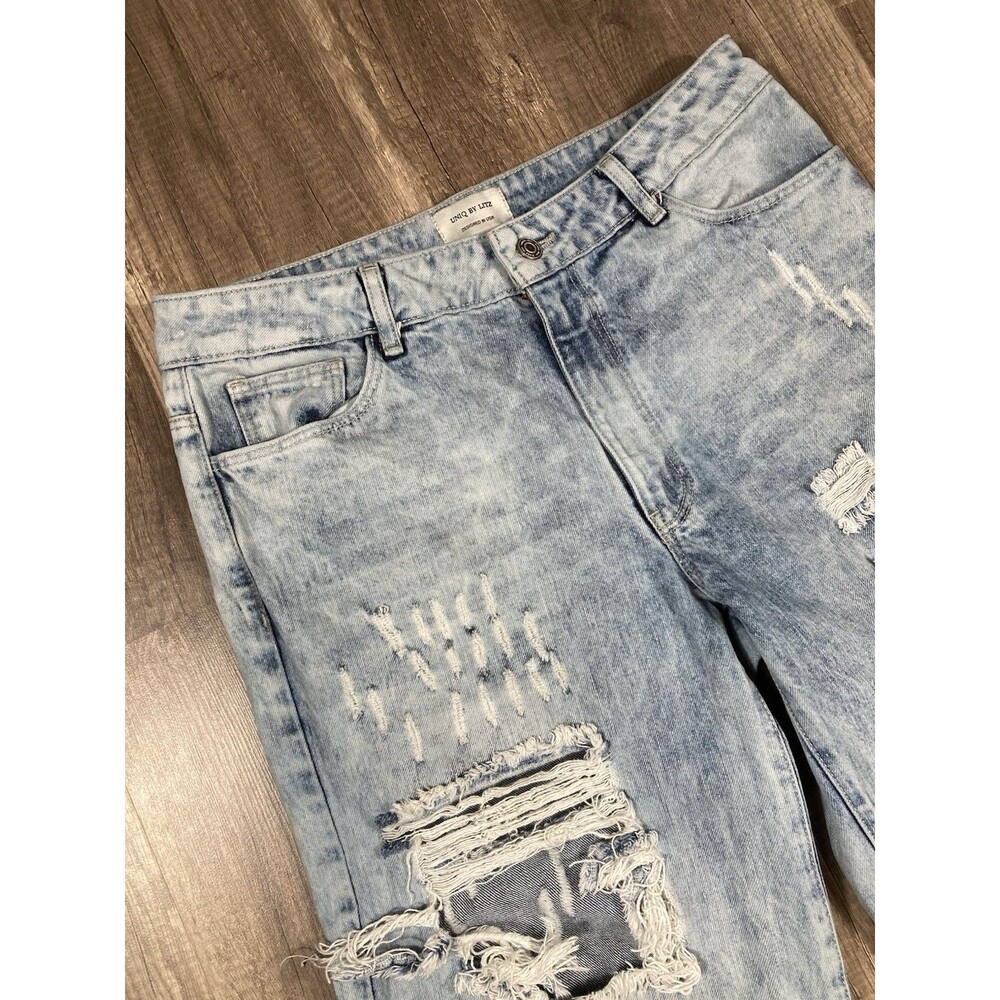 Distressed Light Blue Wide Leg Jeans - Picture 3 of 6